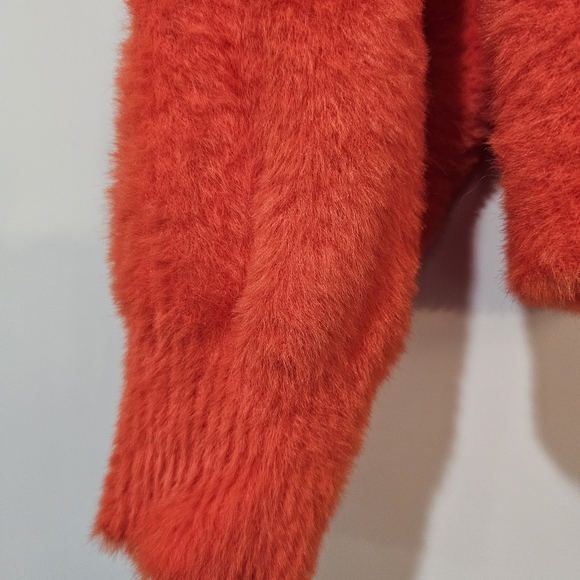 Aerie Furry Crew Sweater Size XS - Picture 5 of 10